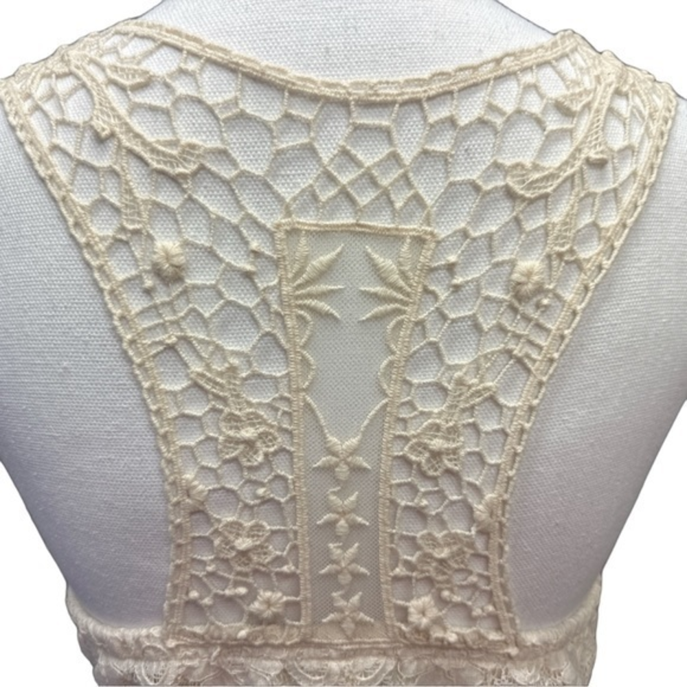 Maurices Stunning Racer Back Dress Cream Color Crochet Lace Sz M‎ Boho Feminine
